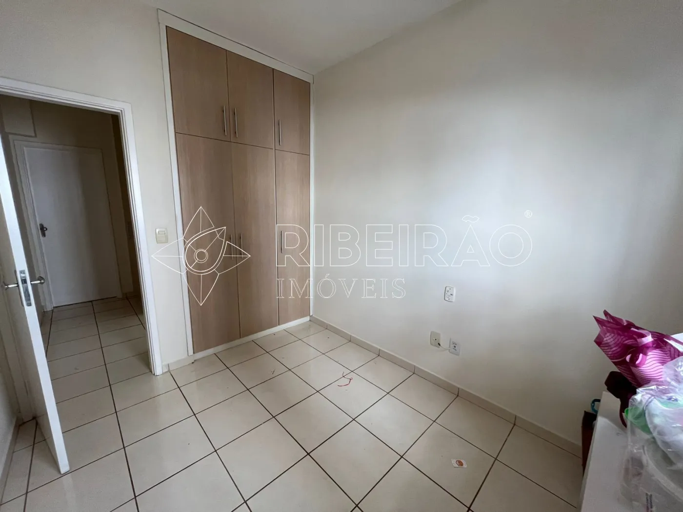 Alugar Apartamento / Padr&atilde;o em Ribeir&atilde;o Preto R$ 3.500,00 - Foto 11