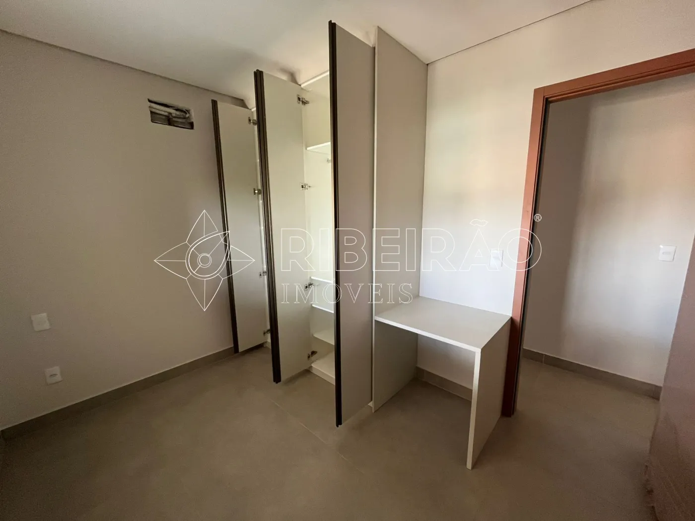 Alugar Apartamento / Padr&atilde;o em Ribeir&atilde;o Preto R$ 3.500,00 - Foto 15