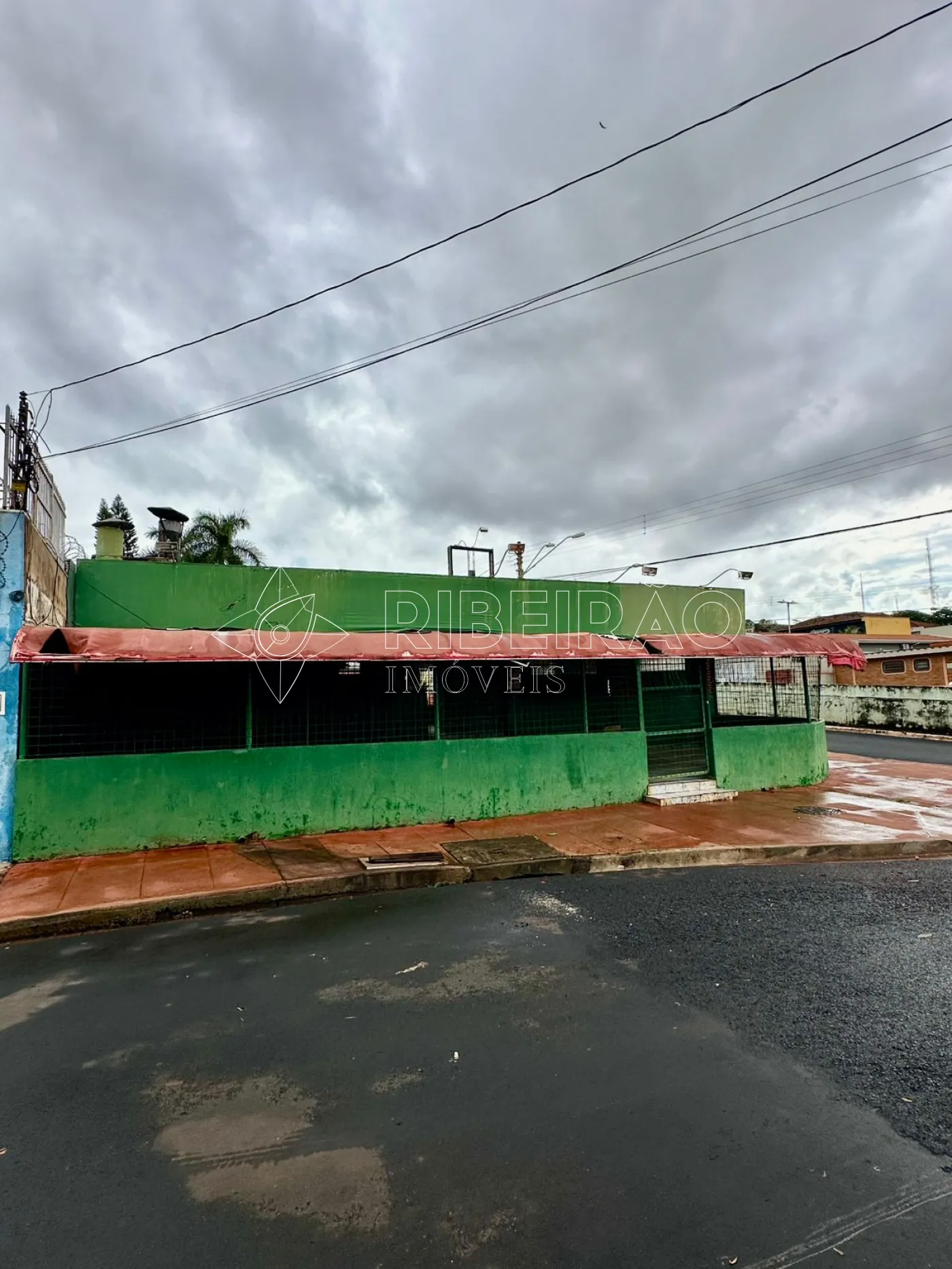 Alugar Comercial / Sal&atilde;o em Ribeir&atilde;o Preto R$ 3.500,00 - Foto 1