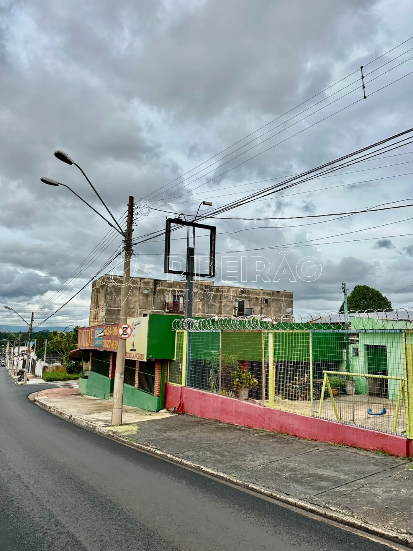Alugar Comercial / Sal&atilde;o em Ribeir&atilde;o Preto R$ 3.500,00 - Foto 2