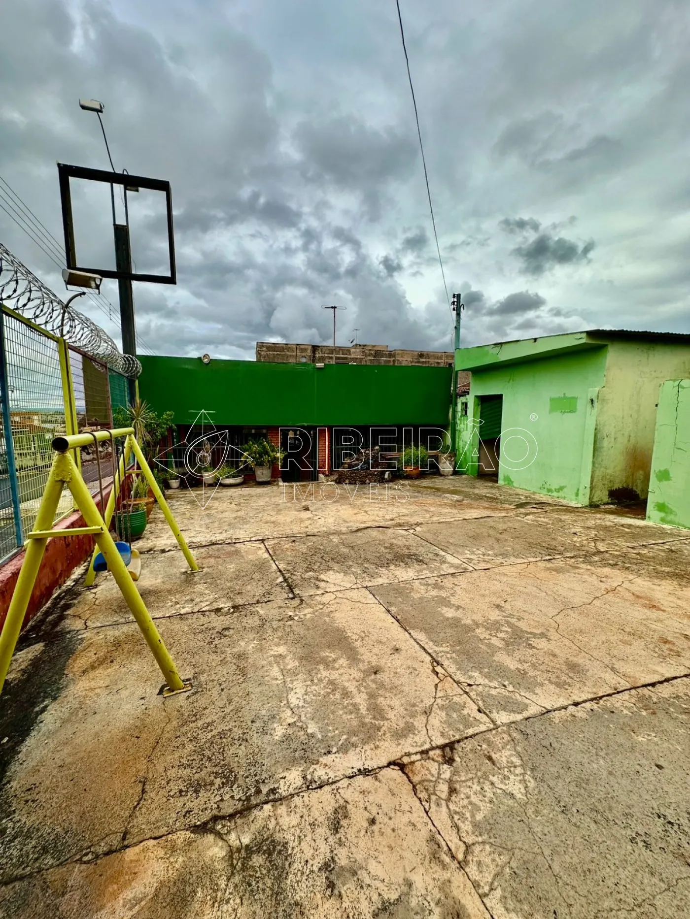 Alugar Comercial / Sal&atilde;o em Ribeir&atilde;o Preto R$ 3.500,00 - Foto 17