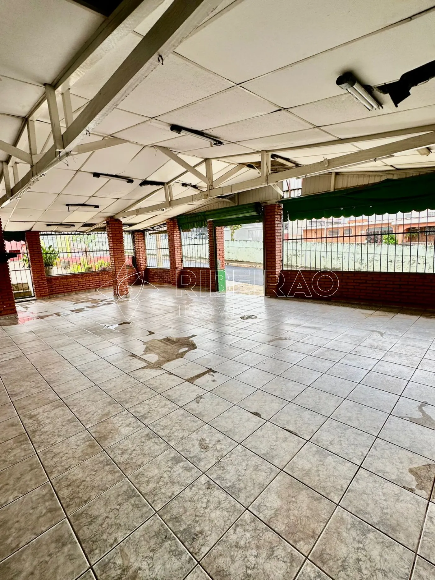 Alugar Comercial / Sal&atilde;o em Ribeir&atilde;o Preto R$ 3.500,00 - Foto 9