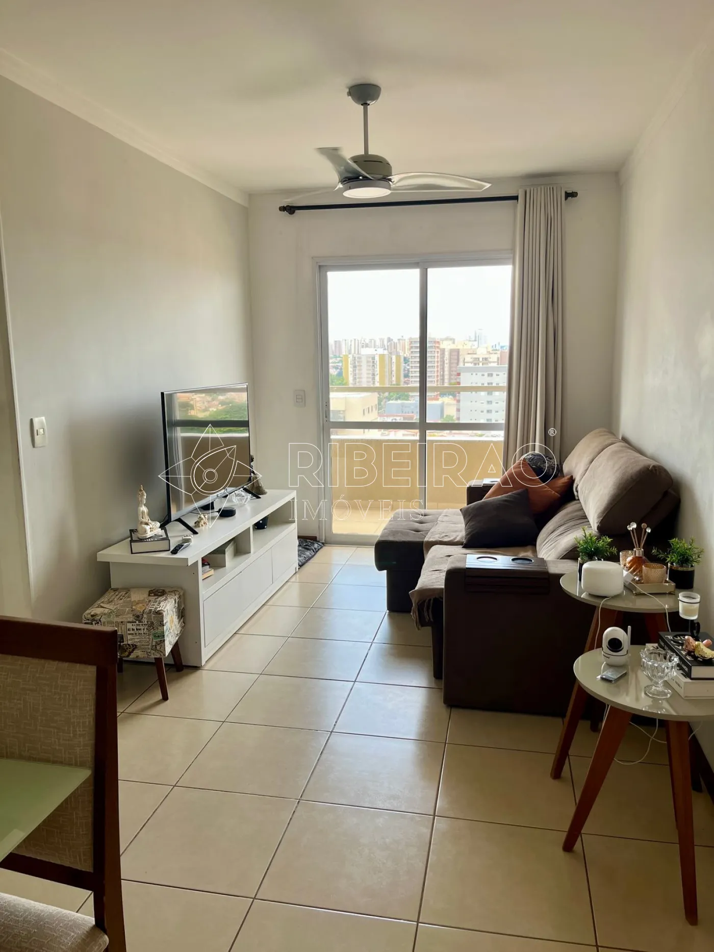 Comprar Apartamento / Padr&atilde;o em Ribeir&atilde;o Preto R$ 478.000,00 - Foto 2