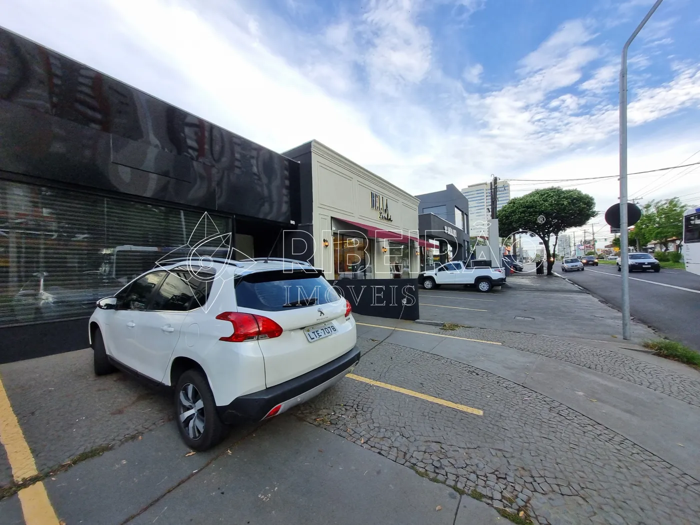 Alugar Comercial / Loja em Ribeir&atilde;o Preto R$ 9.500,00 - Foto 3