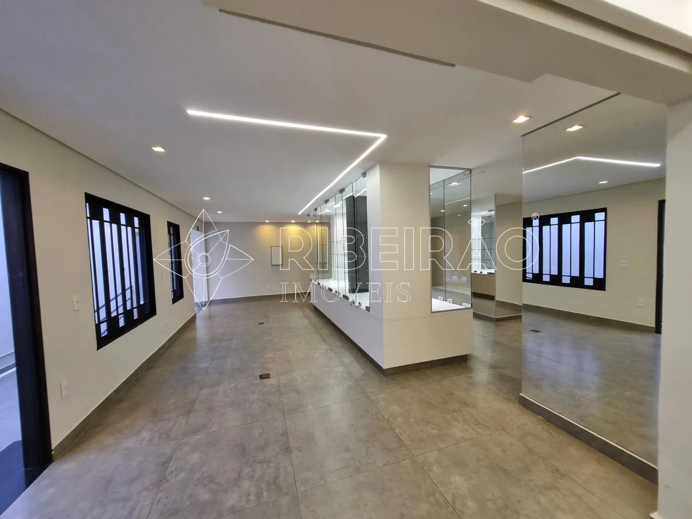 Alugar Comercial / Loja em Ribeir&atilde;o Preto R$ 9.500,00 - Foto 9