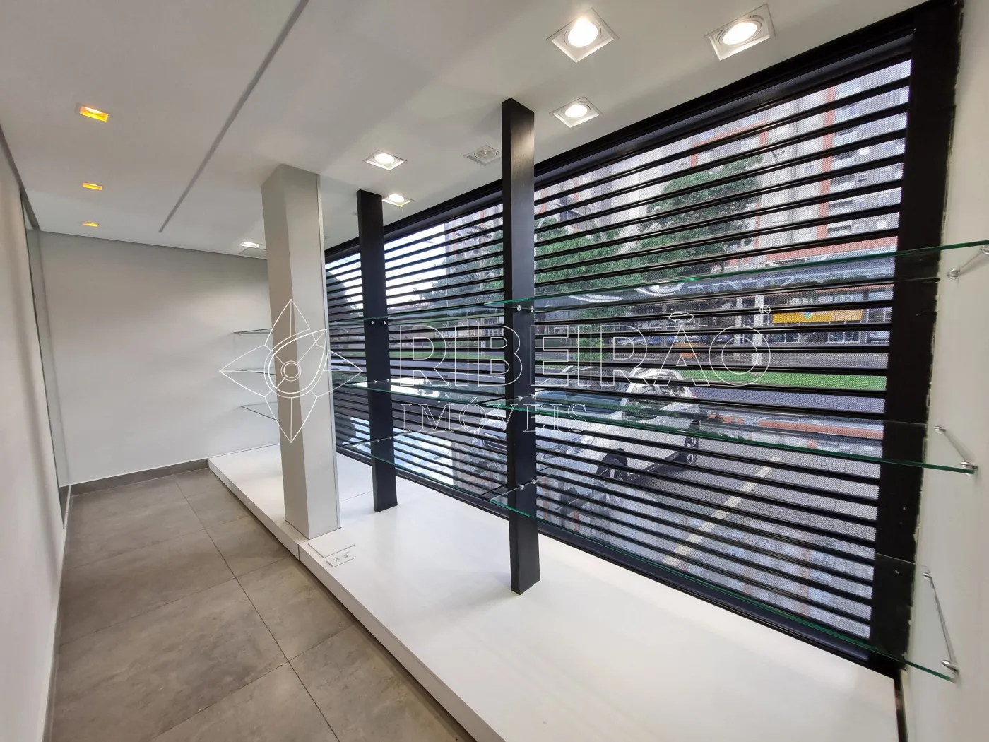 Alugar Comercial / Loja em Ribeir&atilde;o Preto R$ 9.500,00 - Foto 12