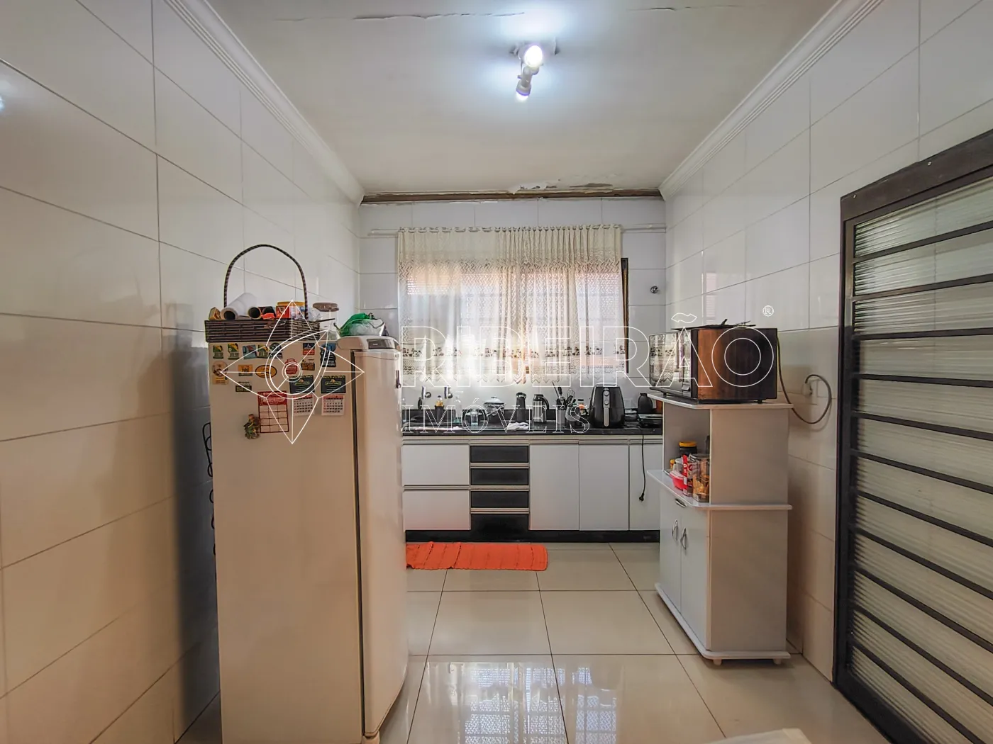 Comprar Casa / Casa em Ribeir&atilde;o Preto R$ 650.000,00 - Foto 4