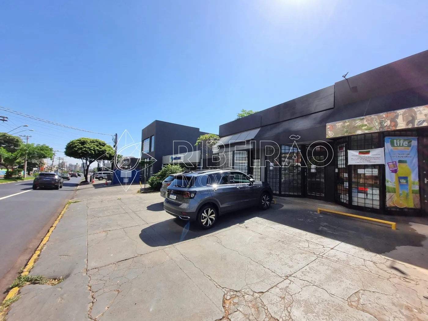 Alugar Comercial / Loja em Ribeir&atilde;o Preto R$ 7.500,00 - Foto 2