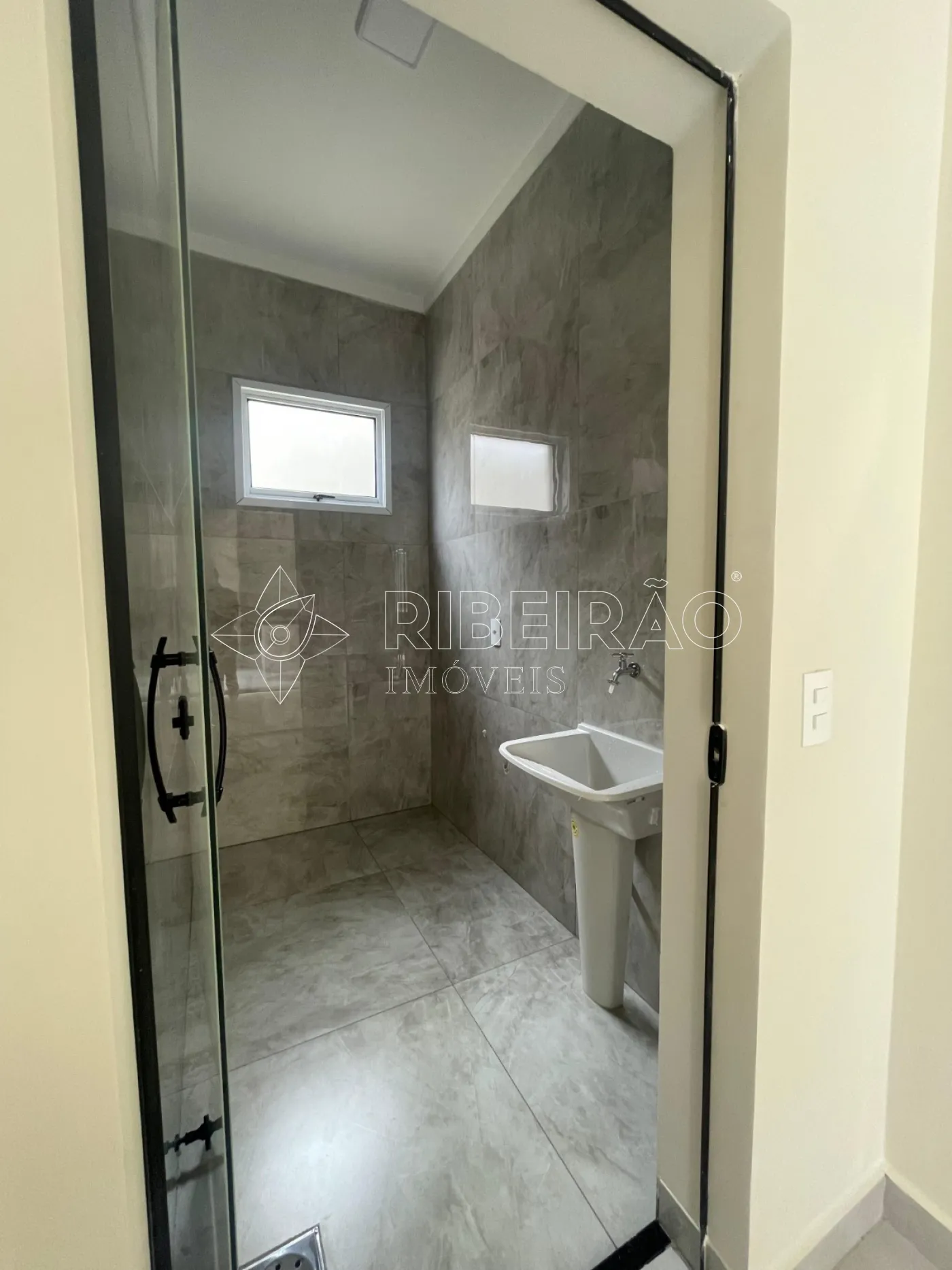 Comprar Casa / Casa em Ribeir&atilde;o Preto R$ 670.000,00 - Foto 18