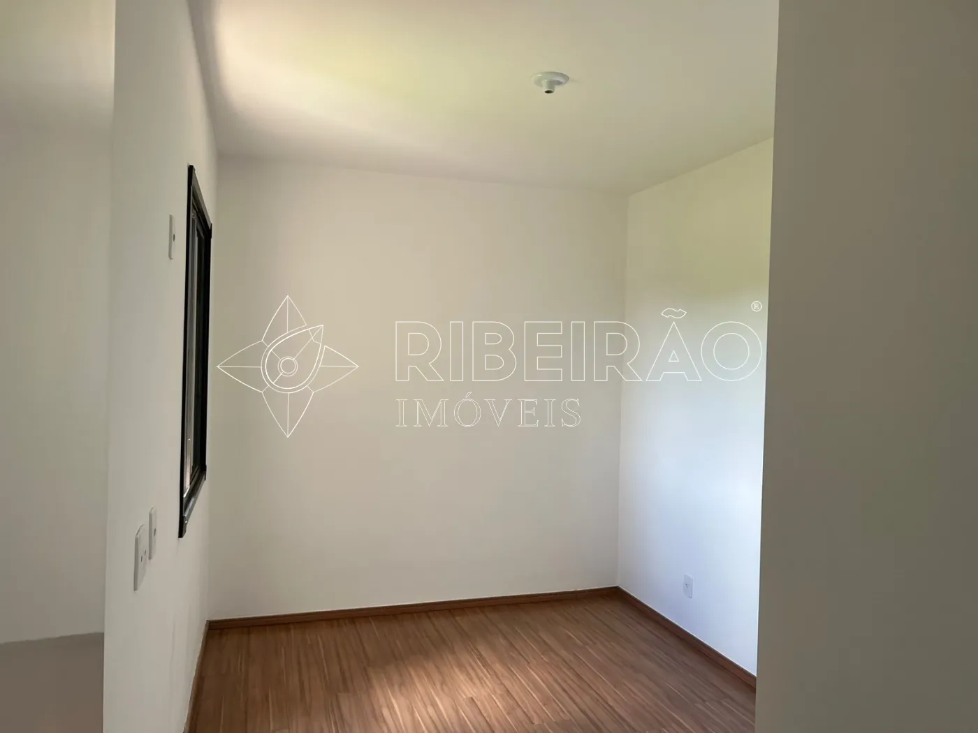 Comprar Apartamento / Padr&atilde;o em Ribeir&atilde;o Preto R$ 235.000,00 - Foto 2