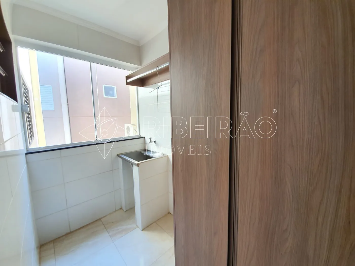 Comprar Apartamento / Padr&atilde;o em Ribeir&atilde;o Preto R$ 350.000,00 - Foto 7