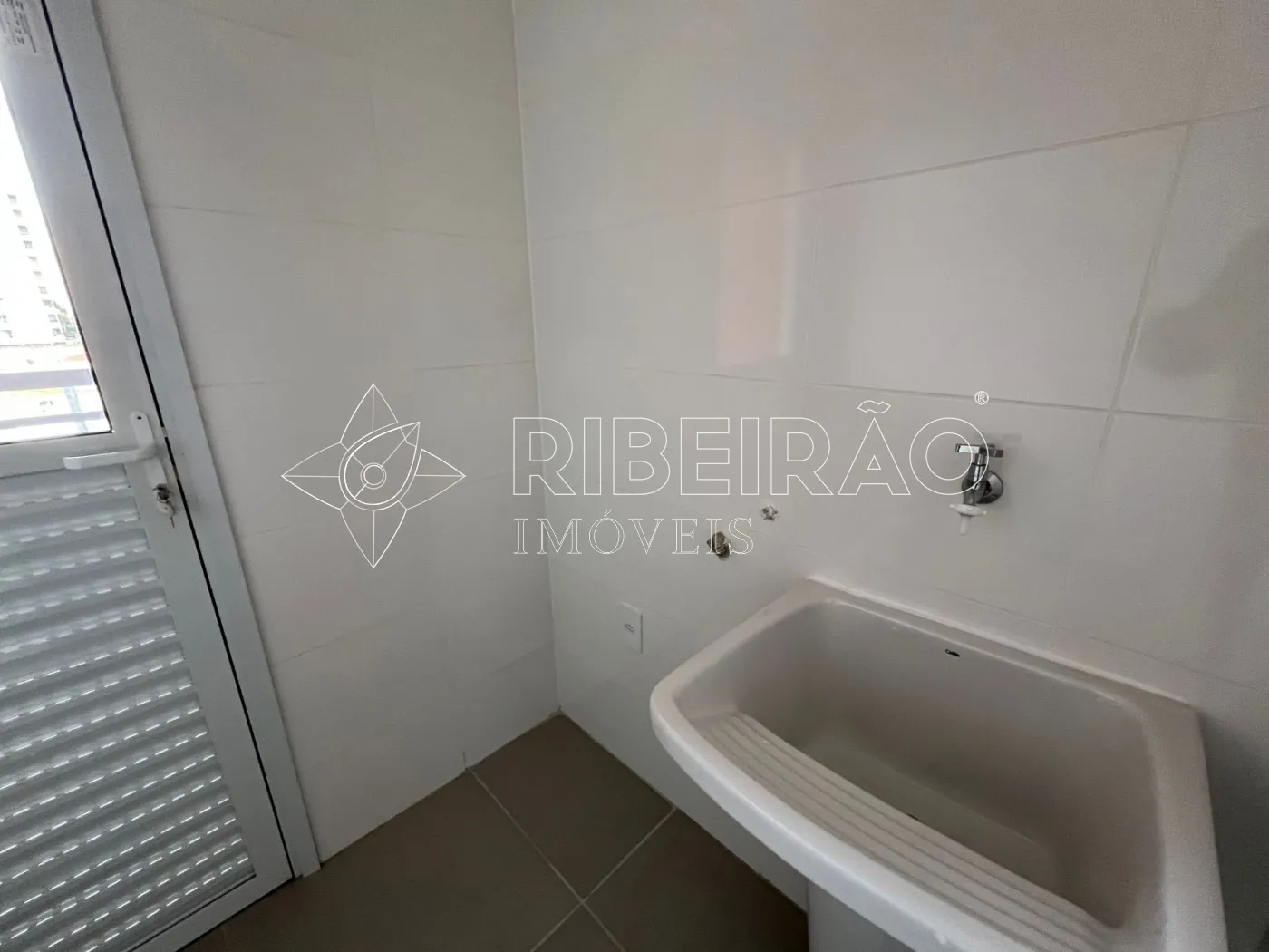 Comprar Apartamento / Padr&atilde;o em Ribeir&atilde;o Preto R$ 350.000,00 - Foto 16
