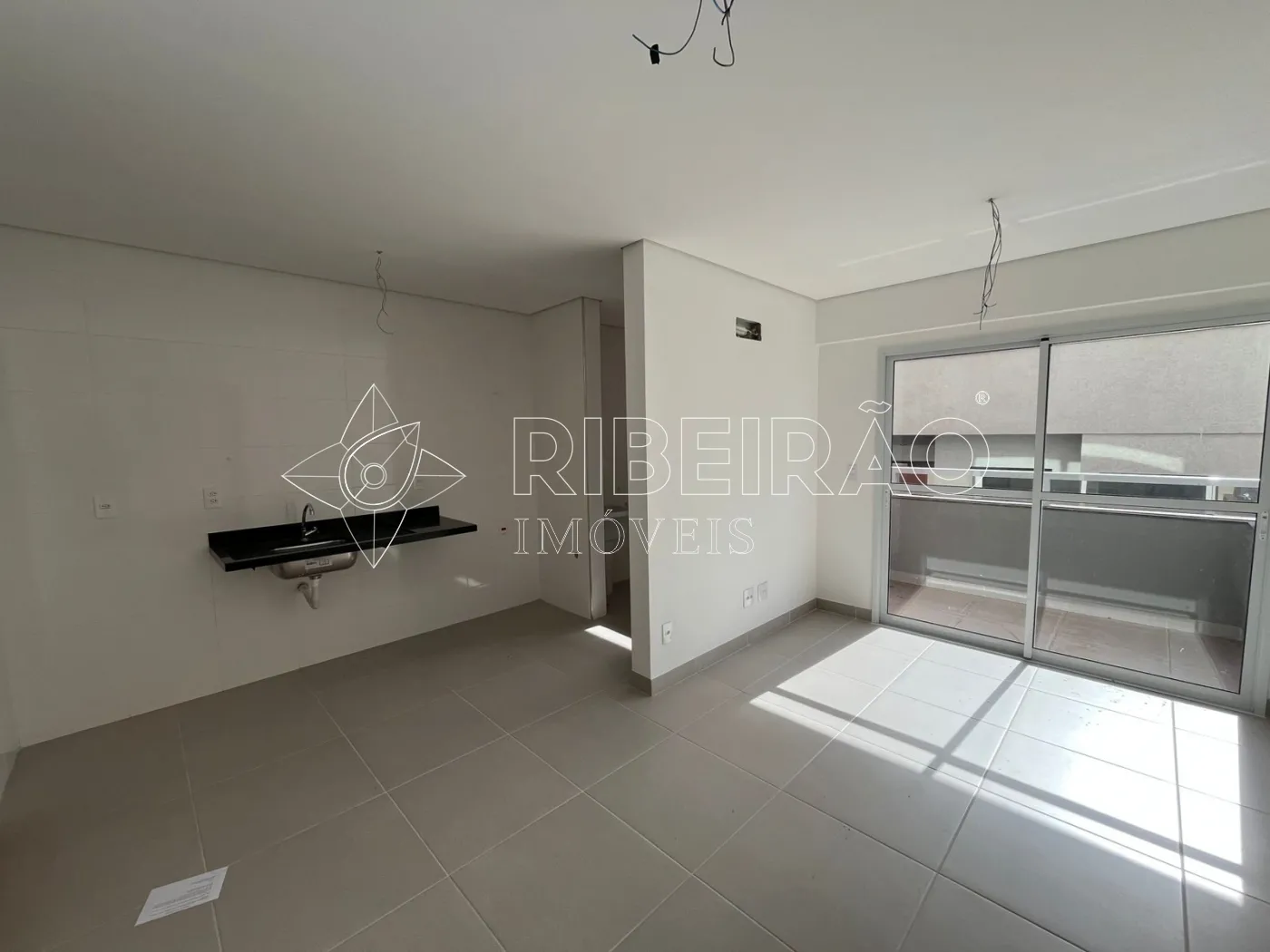 Comprar Apartamento / Padr&atilde;o em Ribeir&atilde;o Preto R$ 350.000,00 - Foto 2