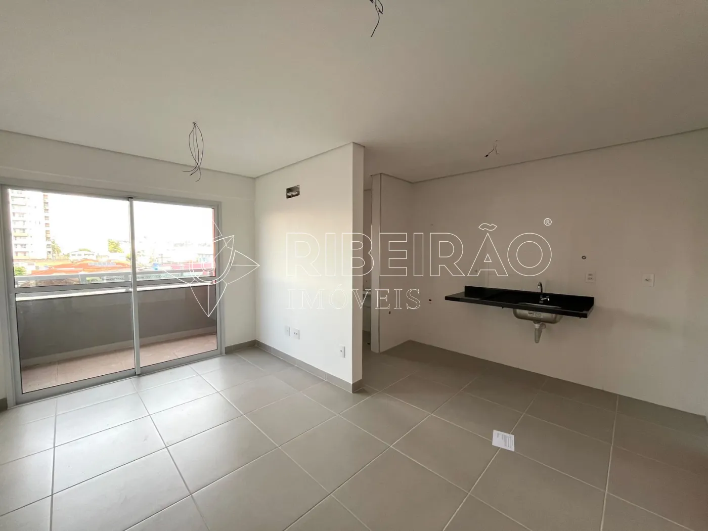 Comprar Apartamento / Padr&atilde;o em Ribeir&atilde;o Preto R$ 350.000,00 - Foto 2