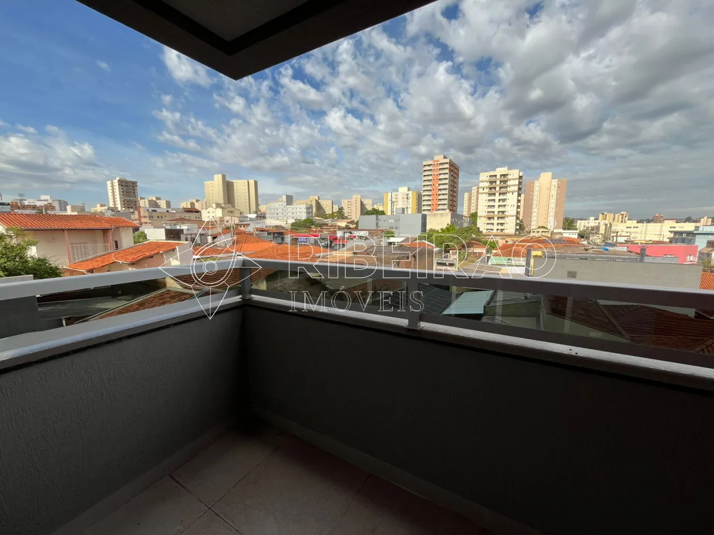Comprar Apartamento / Padr&atilde;o em Ribeir&atilde;o Preto R$ 350.000,00 - Foto 5