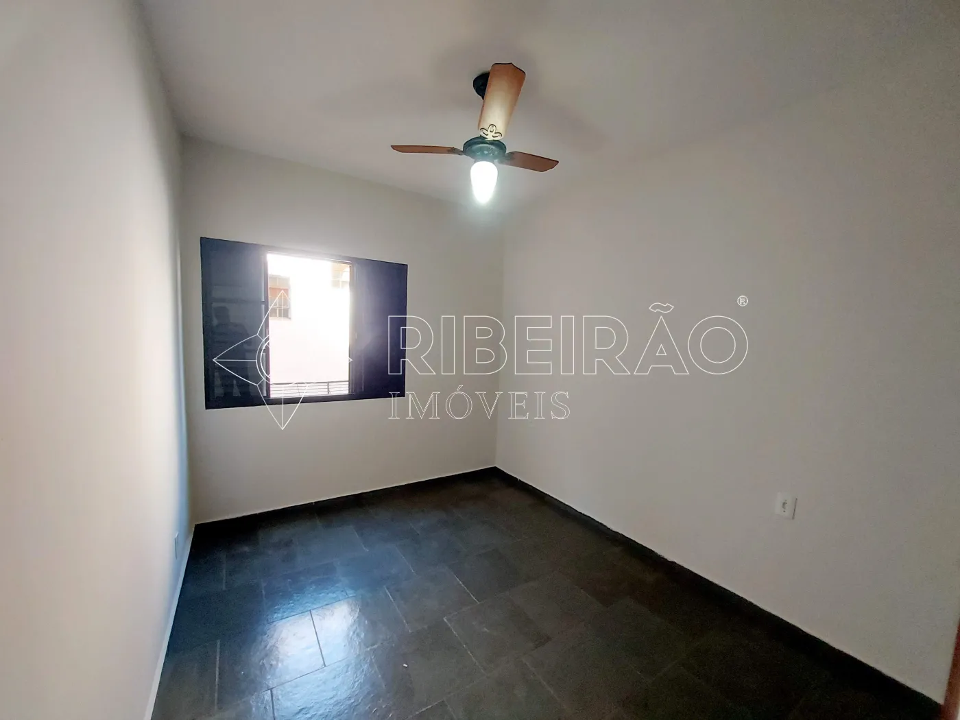 Alugar Apartamento / Padr&atilde;o em Ribeir&atilde;o Preto R$ 1.350,00 - Foto 8