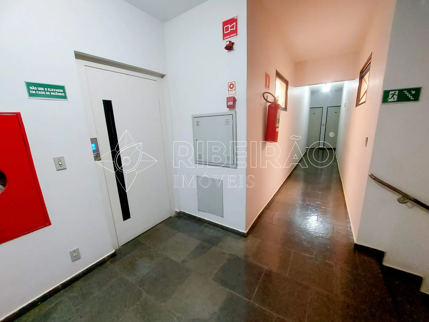 Alugar Apartamento / Padr&atilde;o em Ribeir&atilde;o Preto R$ 1.350,00 - Foto 12