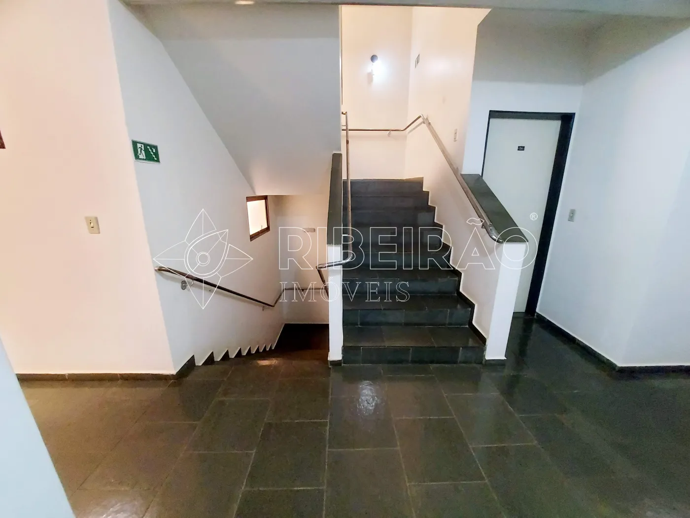 Alugar Apartamento / Padr&atilde;o em Ribeir&atilde;o Preto R$ 1.350,00 - Foto 13