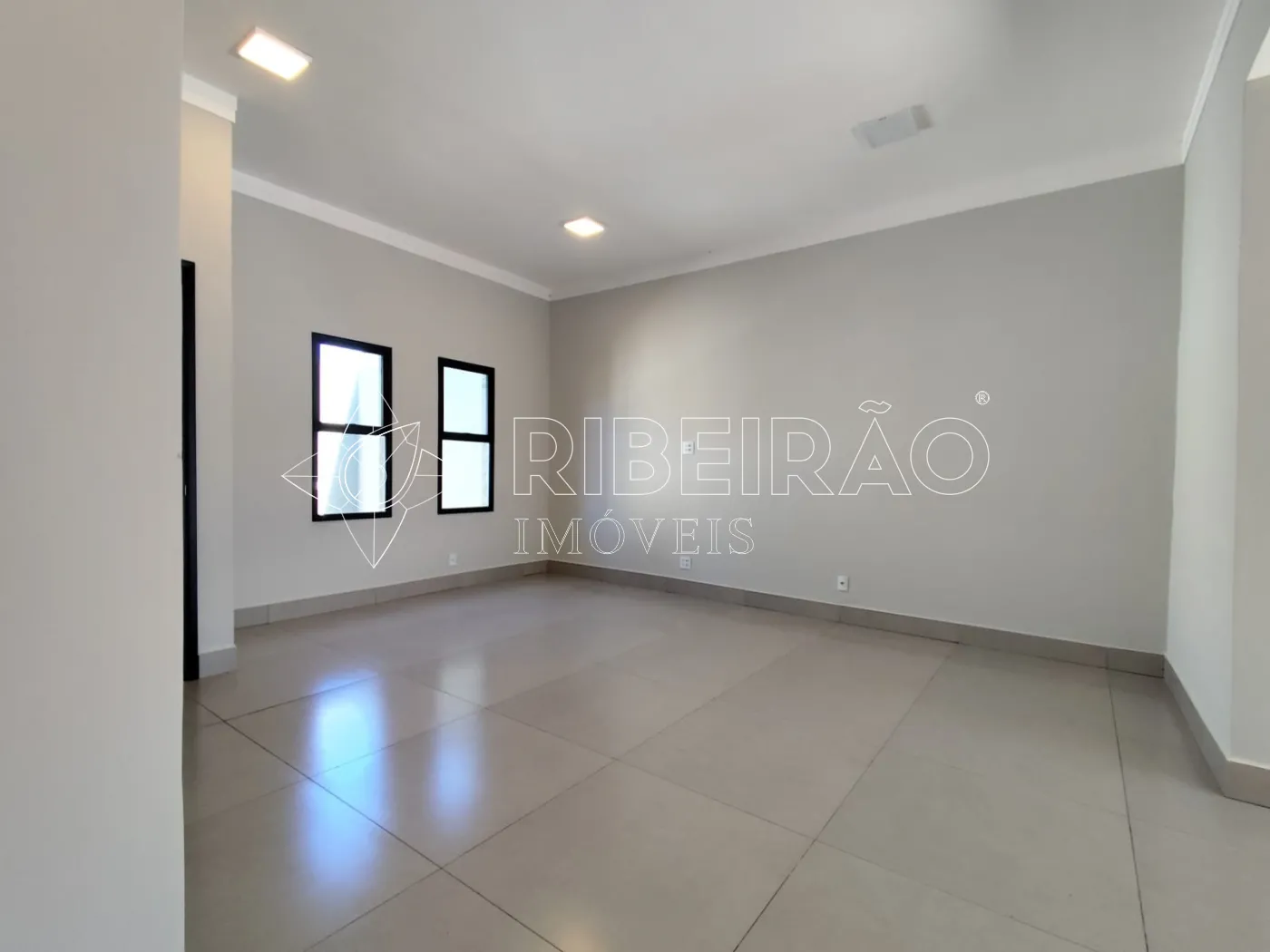 Comprar Casa / Casa em Ribeir&atilde;o Preto R$ 625.000,00 - Foto 2