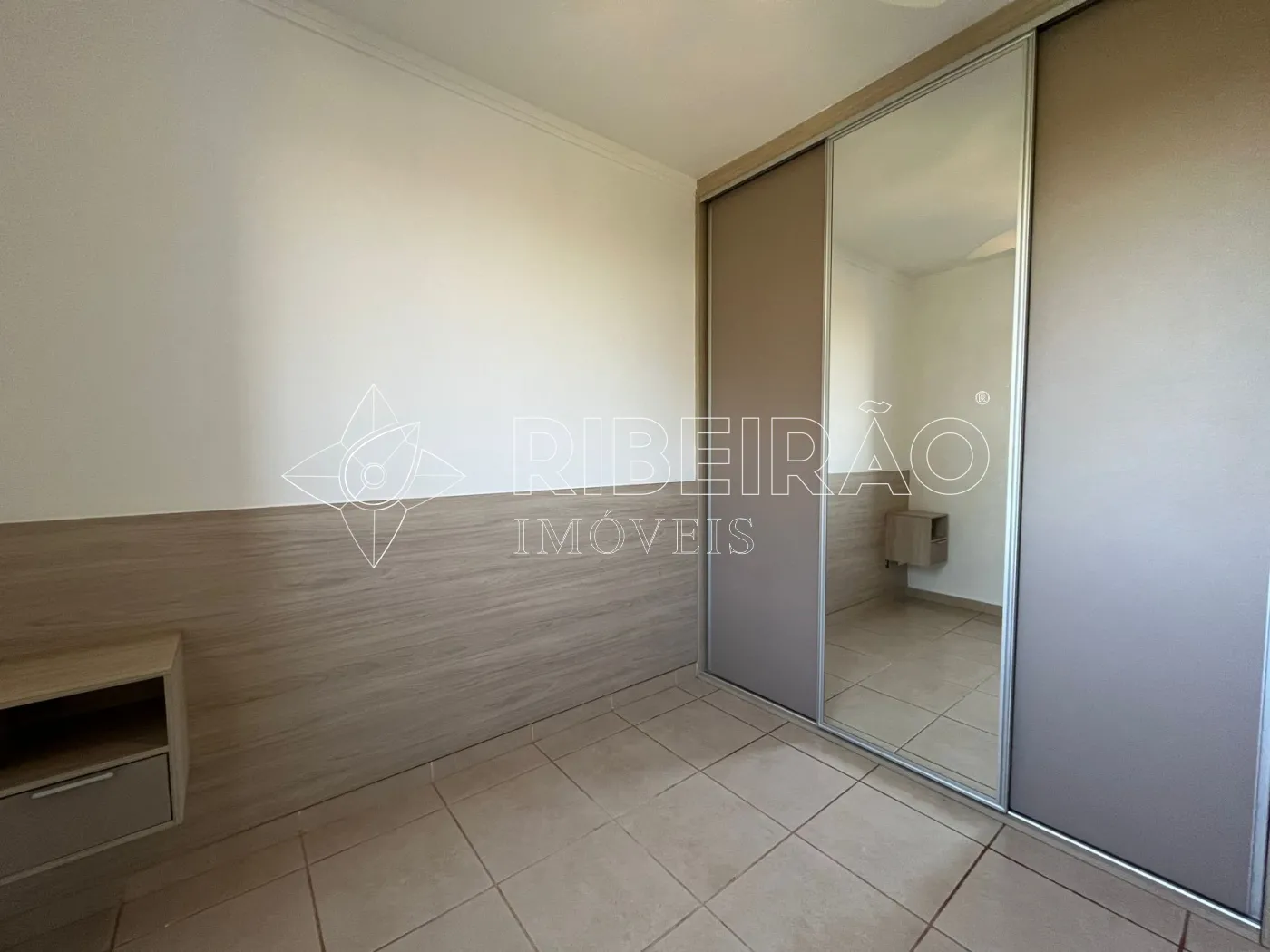 Alugar Apartamento / Padr&atilde;o em Ribeir&atilde;o Preto R$ 1.200,00 - Foto 10
