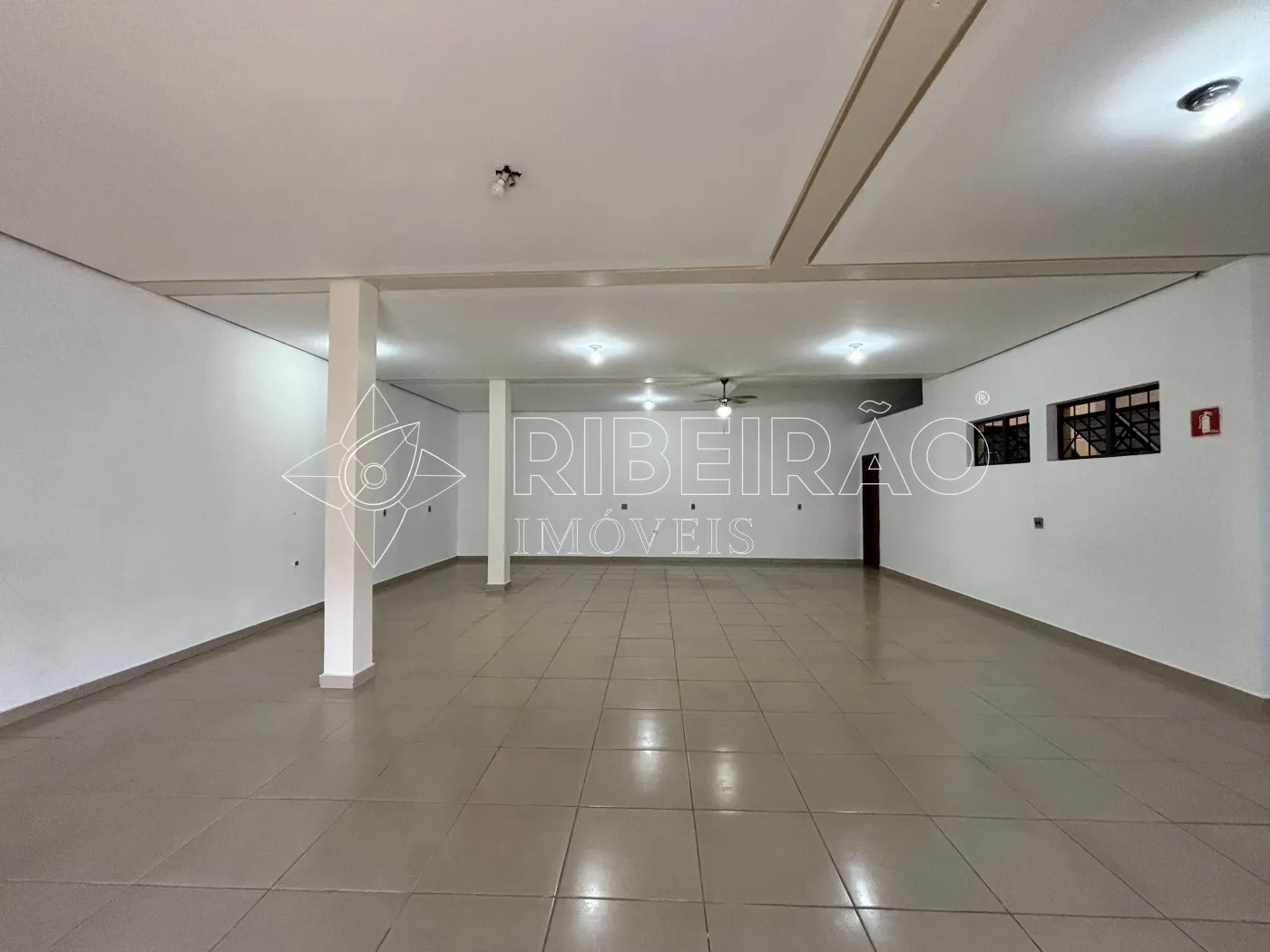 Alugar Comercial / Im&oacute;vel Comercial em Ribeir&atilde;o Preto R$ 1.500,00 - Foto 4