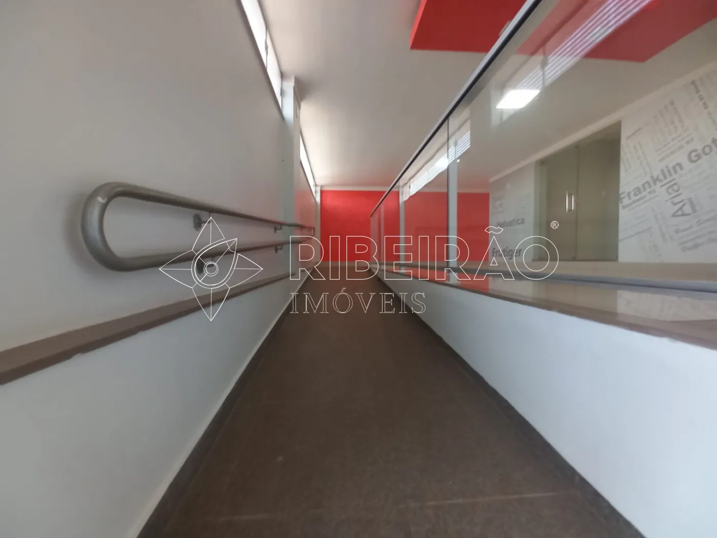 Alugar Comercial / Sal&atilde;o em Ribeir&atilde;o Preto R$ 7.500,00 - Foto 1