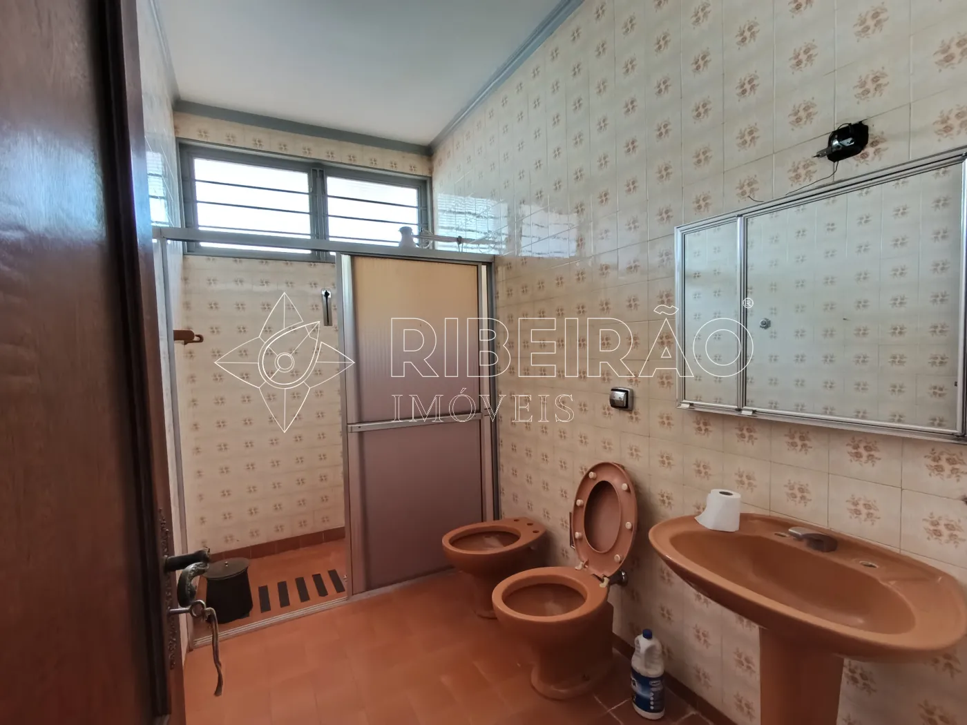 Alugar Casa / Casa em Ribeir&atilde;o Preto R$ 3.000,00 - Foto 7