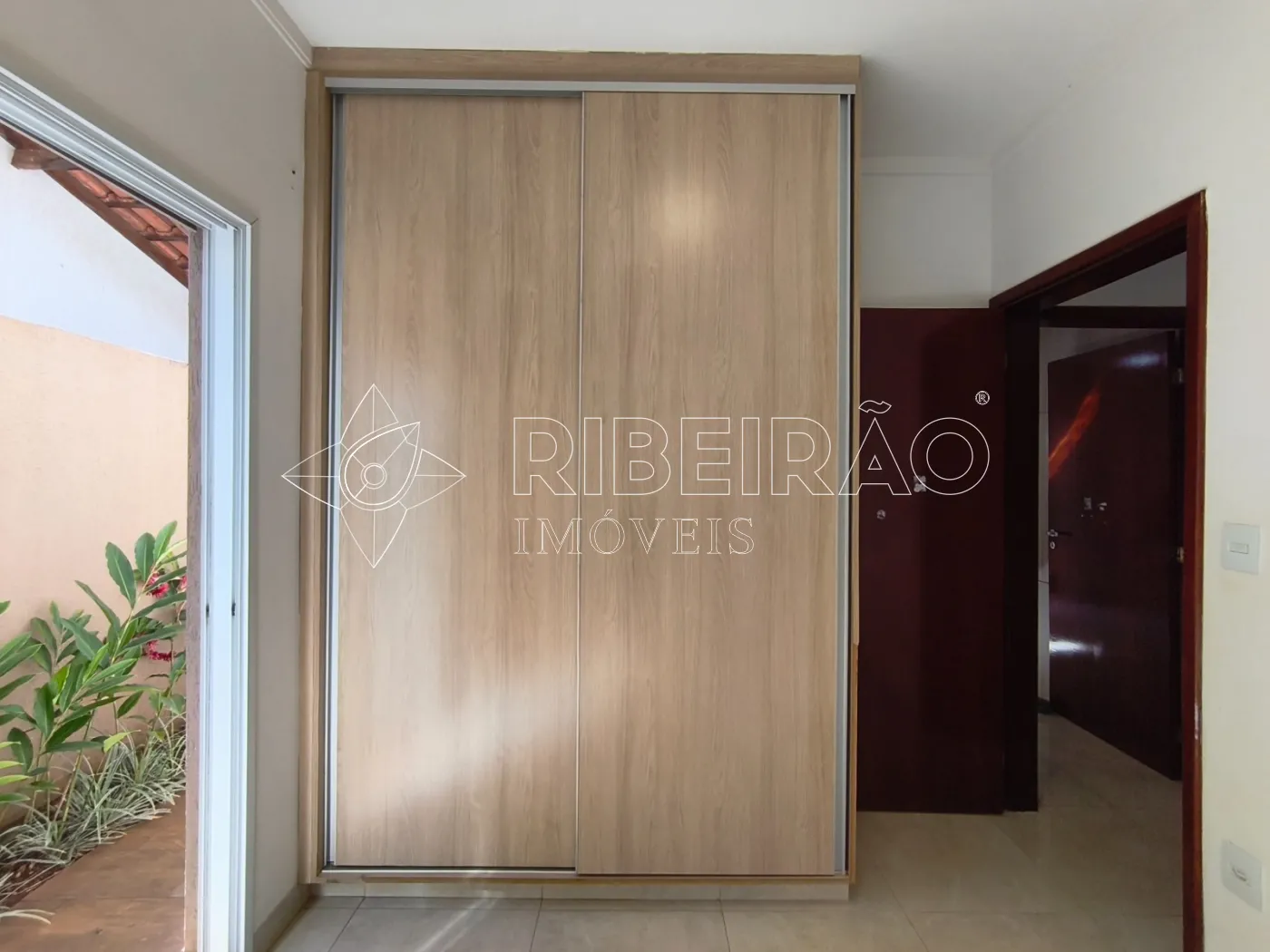 Comprar Casa / Condom&iacute;nio em Ribeir&atilde;o Preto R$ 830.000,00 - Foto 18