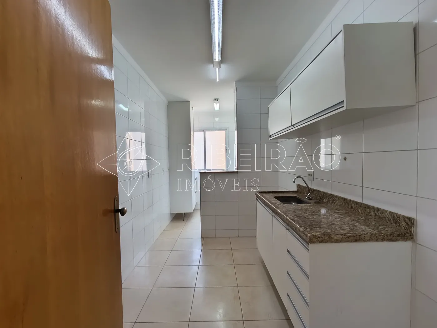 Alugar Apartamento / Padr&atilde;o em Ribeir&atilde;o Preto R$ 2.500,00 - Foto 11