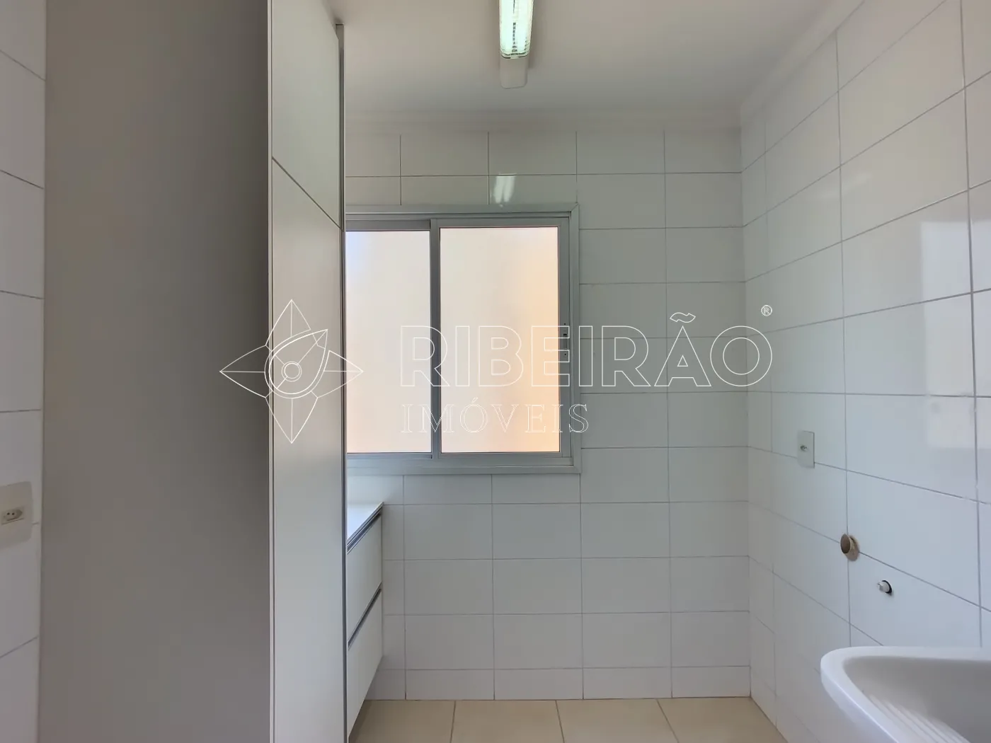 Alugar Apartamento / Padr&atilde;o em Ribeir&atilde;o Preto R$ 2.500,00 - Foto 13