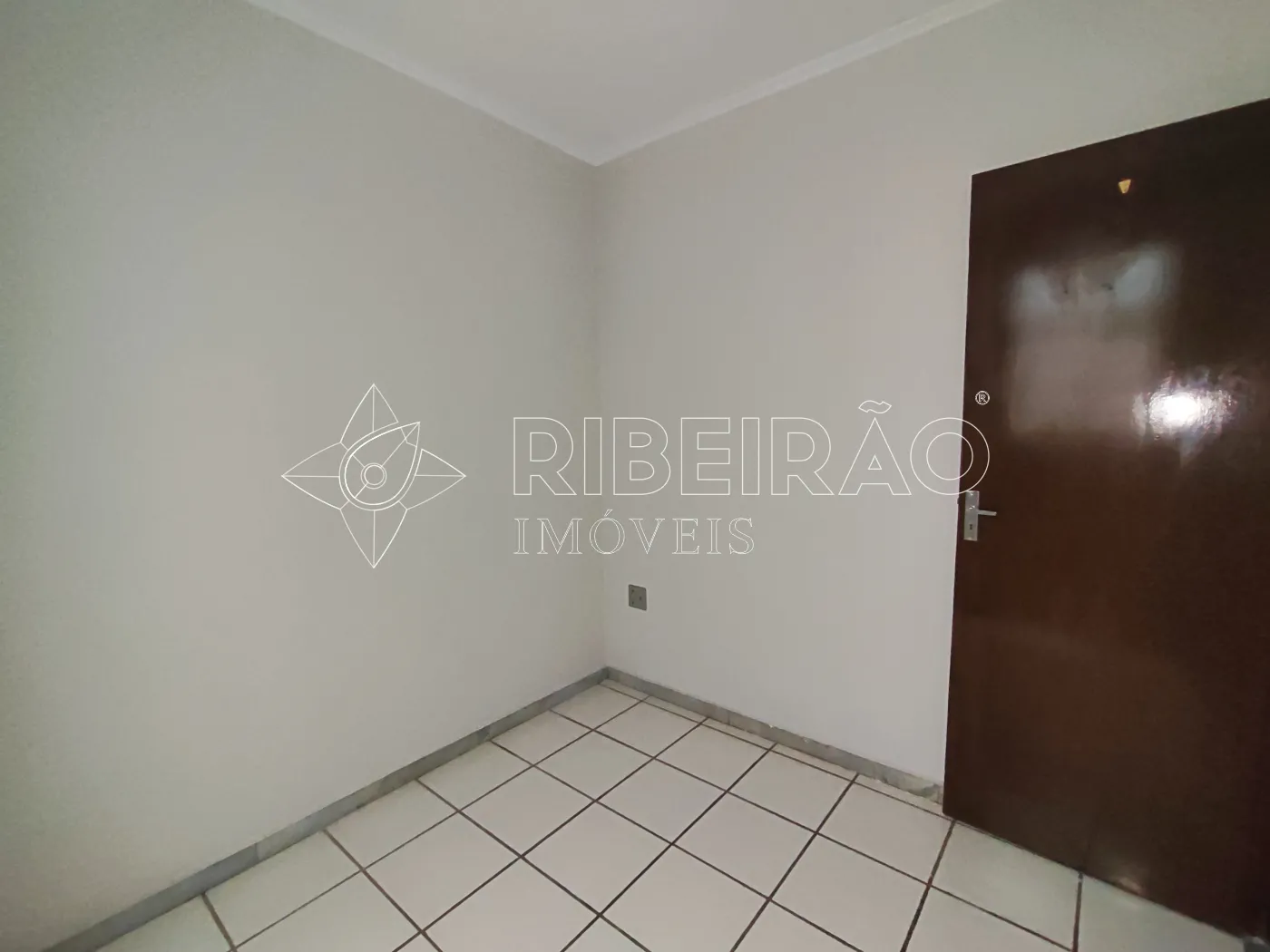 Alugar Apartamento / Padr&atilde;o em Ribeir&atilde;o Preto R$ 1.200,00 - Foto 11