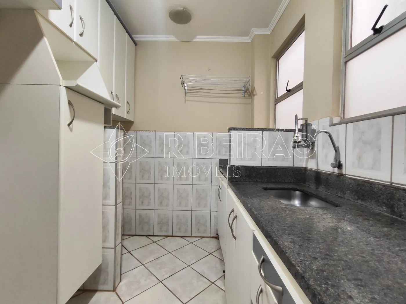 Comprar Apartamento / Padr&atilde;o em Ribeir&atilde;o Preto R$ 165.000,00 - Foto 4