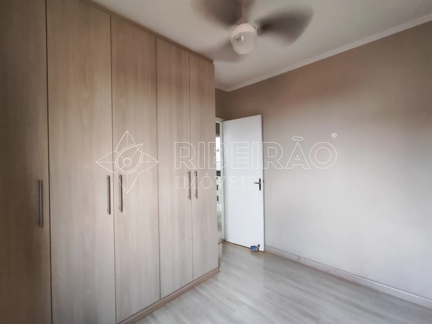 Comprar Apartamento / Padr&atilde;o em Ribeir&atilde;o Preto R$ 165.000,00 - Foto 14