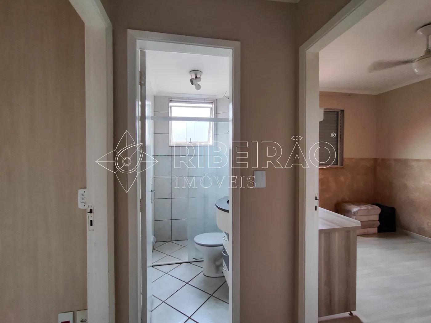 Comprar Apartamento / Padr&atilde;o em Ribeir&atilde;o Preto R$ 165.000,00 - Foto 16