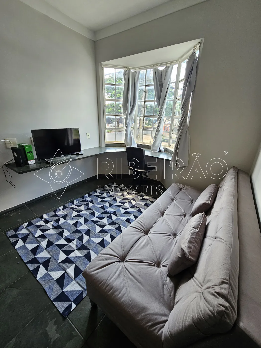 Alugar Apartamento / Flat  Loft  Kitnet em Ribeir&atilde;o Preto R$ 1.500,00 - Foto 1