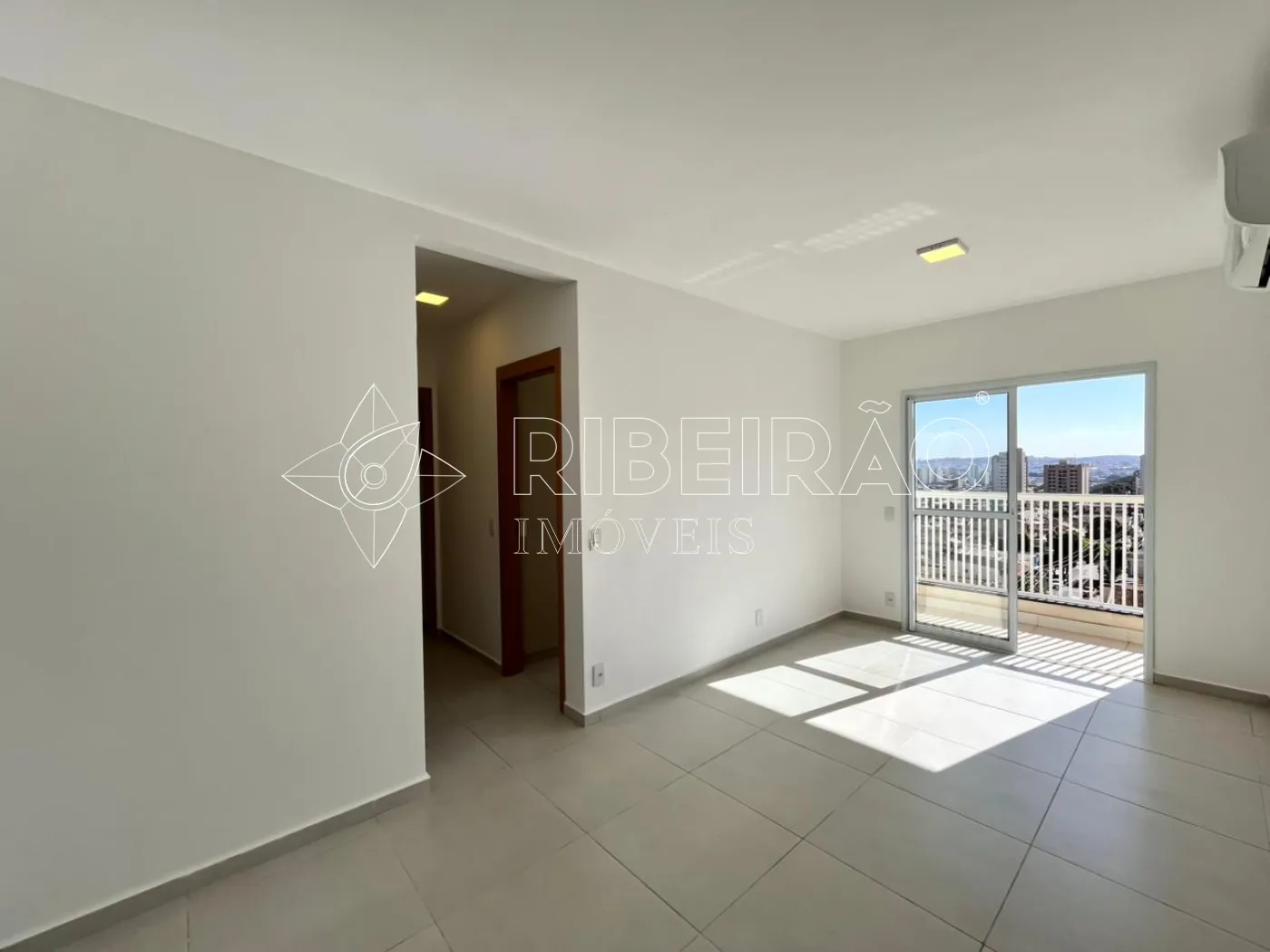 Alugar Apartamento / Padr&atilde;o em Ribeir&atilde;o Preto R$ 2.000,00 - Foto 1