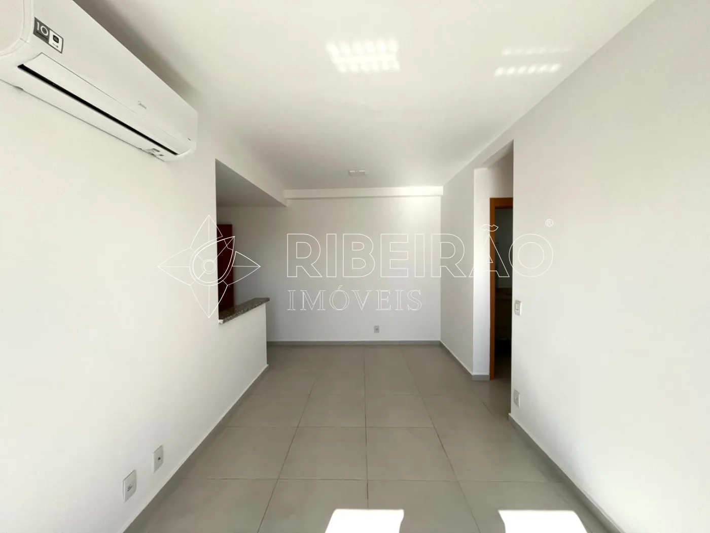 Alugar Apartamento / Padr&atilde;o em Ribeir&atilde;o Preto R$ 2.000,00 - Foto 4