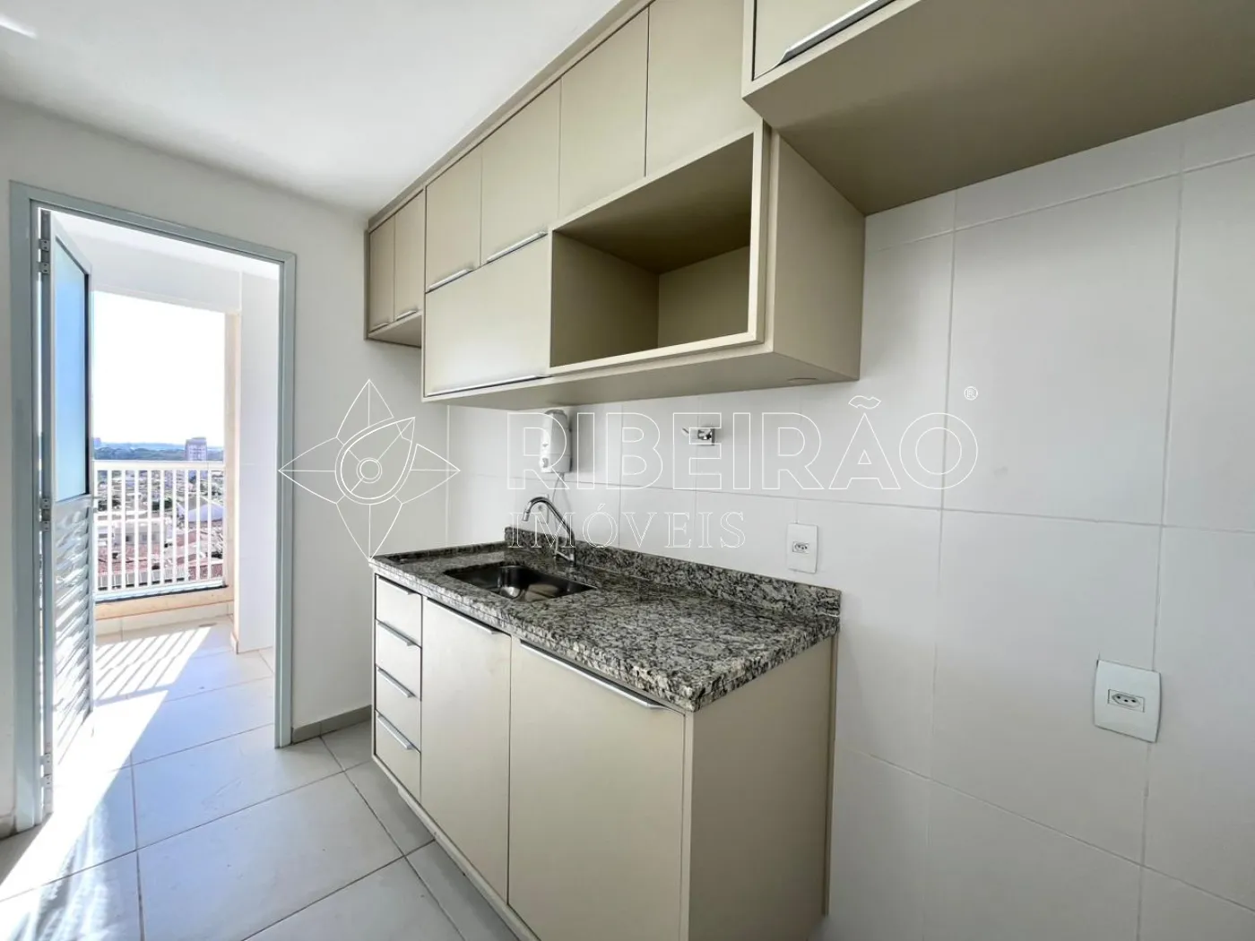 Alugar Apartamento / Padr&atilde;o em Ribeir&atilde;o Preto R$ 2.000,00 - Foto 6