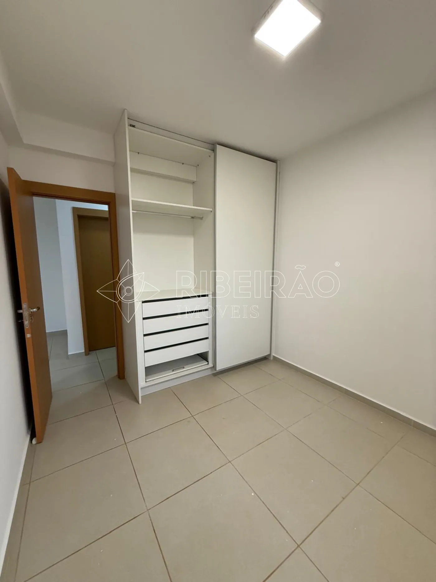 Alugar Apartamento / Padr&atilde;o em Ribeir&atilde;o Preto R$ 2.900,00 - Foto 13