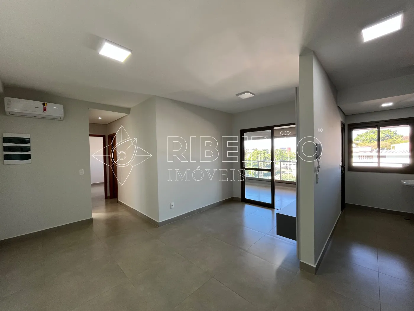 Alugar Apartamento / Padr&atilde;o em Ribeir&atilde;o Preto R$ 3.200,00 - Foto 1