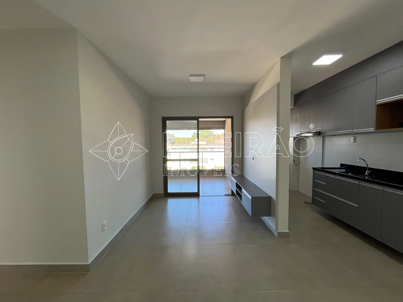 Alugar Apartamento / Padr&atilde;o em Ribeir&atilde;o Preto R$ 3.200,00 - Foto 2