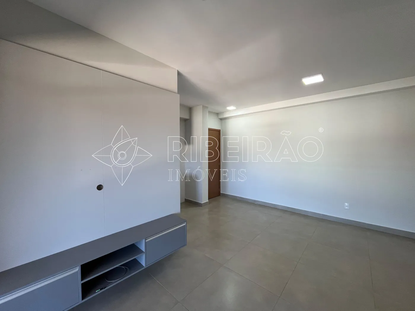 Alugar Apartamento / Padr&atilde;o em Ribeir&atilde;o Preto R$ 3.200,00 - Foto 4