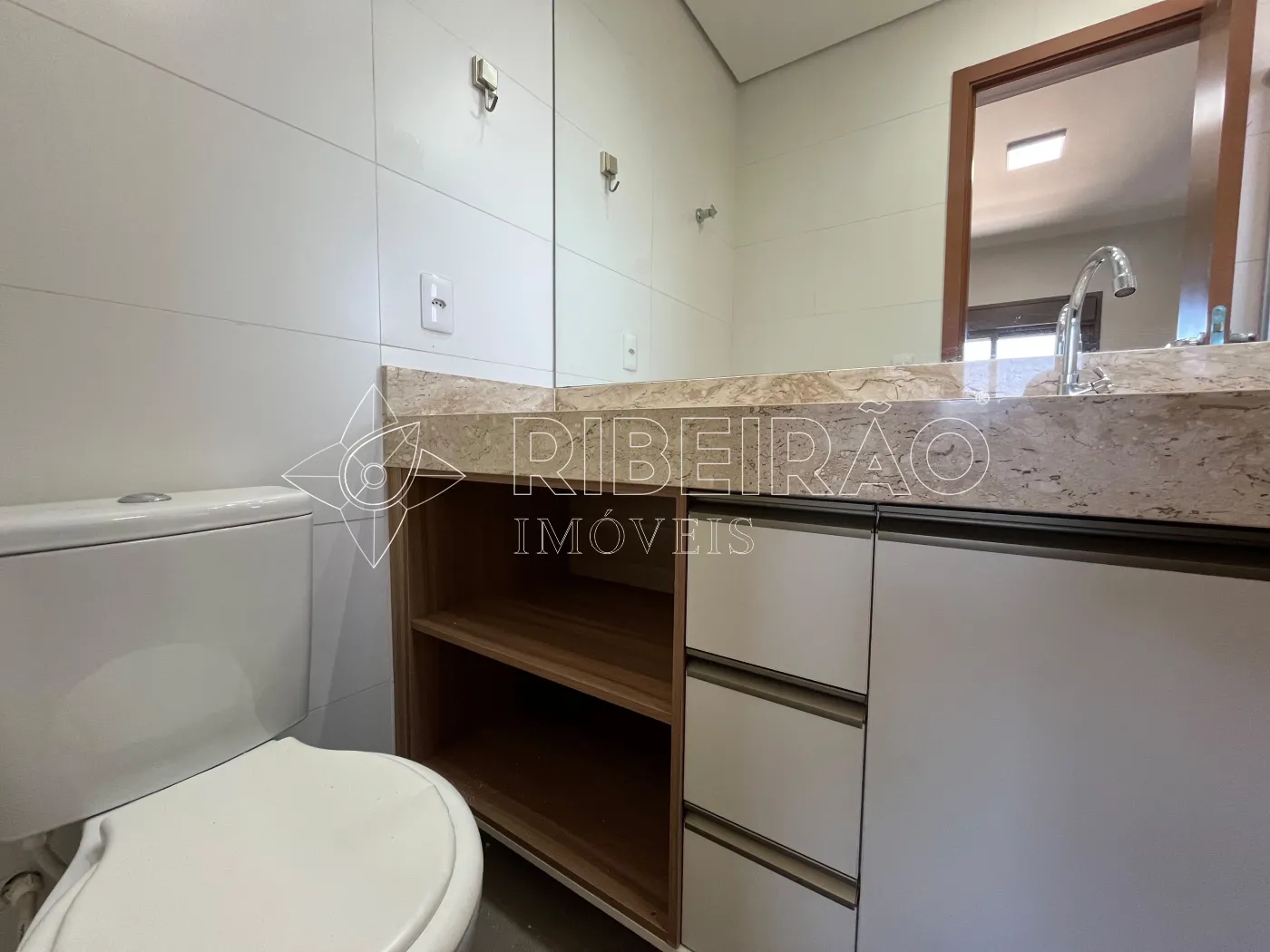 Alugar Apartamento / Padr&atilde;o em Ribeir&atilde;o Preto R$ 3.200,00 - Foto 14