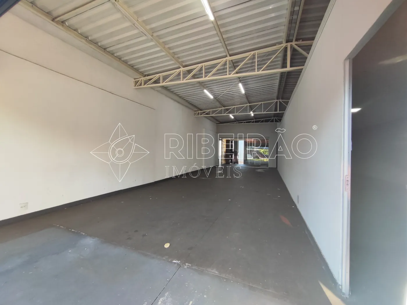 Alugar Comercial / Sal&atilde;o em Ribeir&atilde;o Preto R$ 15.000,00 - Foto 1