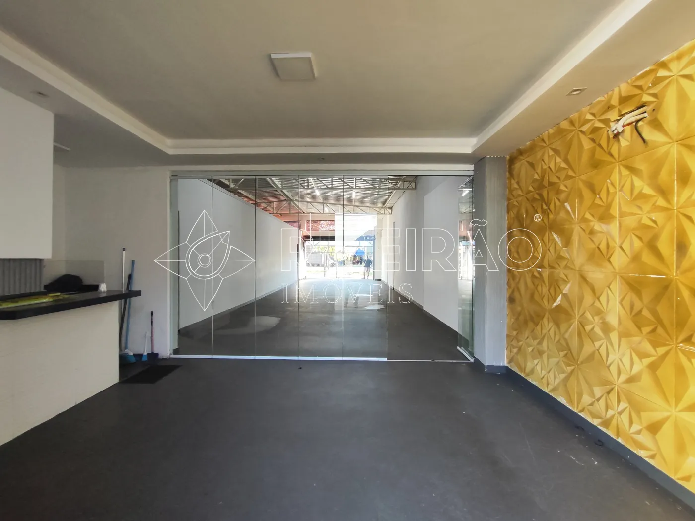 Alugar Comercial / Sal&atilde;o em Ribeir&atilde;o Preto R$ 15.000,00 - Foto 20