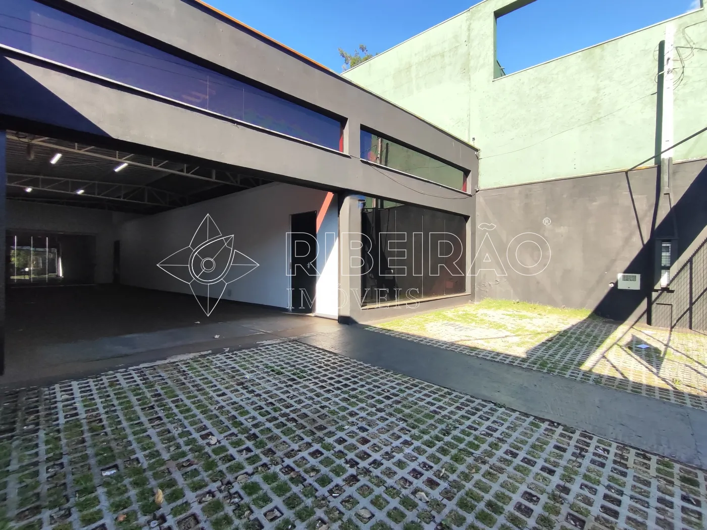 Alugar Comercial / Sal&atilde;o em Ribeir&atilde;o Preto R$ 15.000,00 - Foto 36