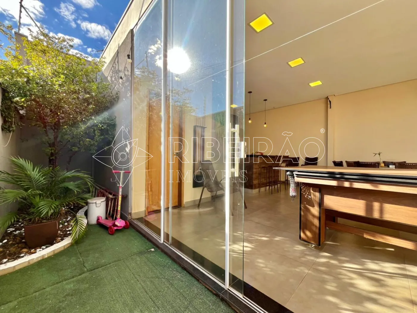 Comprar Casa / Condom&iacute;nio em Ribeir&atilde;o Preto R$ 695.000,00 - Foto 18