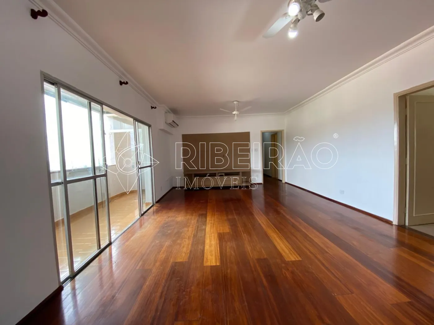 Comprar Apartamento / Padr&atilde;o em Ribeir&atilde;o Preto R$ 398.000,00 - Foto 1