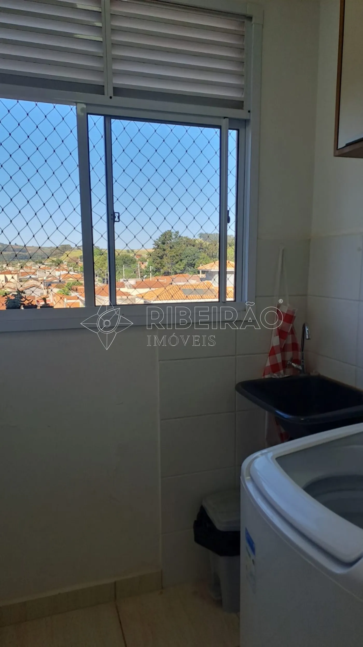 Alugar Apartamento / Padr&atilde;o em Ribeir&atilde;o Preto R$ 868,00 - Foto 4
