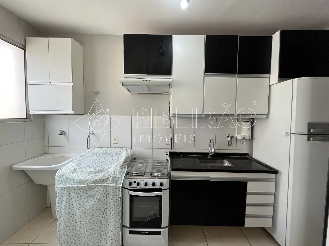 Alugar Apartamento / Padr&atilde;o em Ribeir&atilde;o Preto R$ 2.200,00 - Foto 10